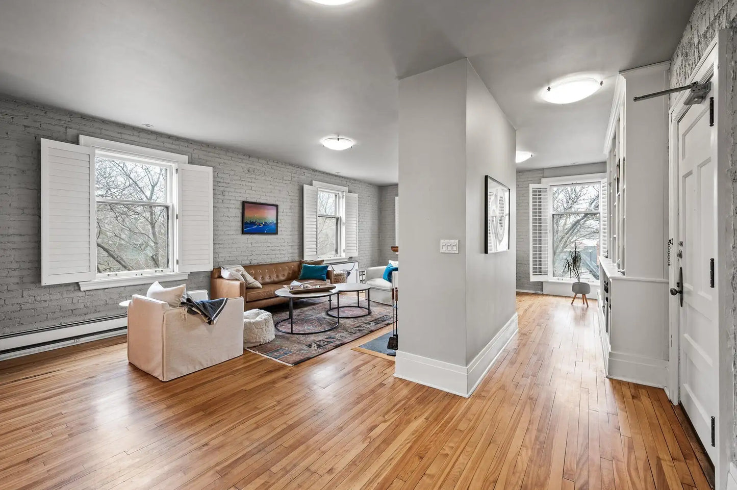 438 Portland Avenue, Saint Paul, MN 55102