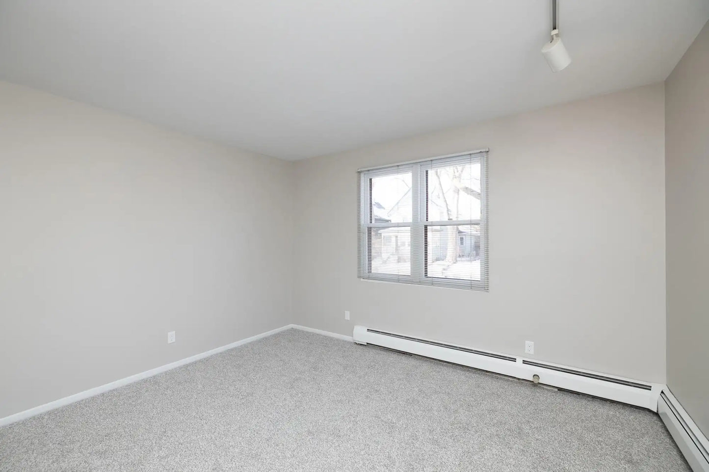666 Ashland Avenue, Saint Paul, MN 55104