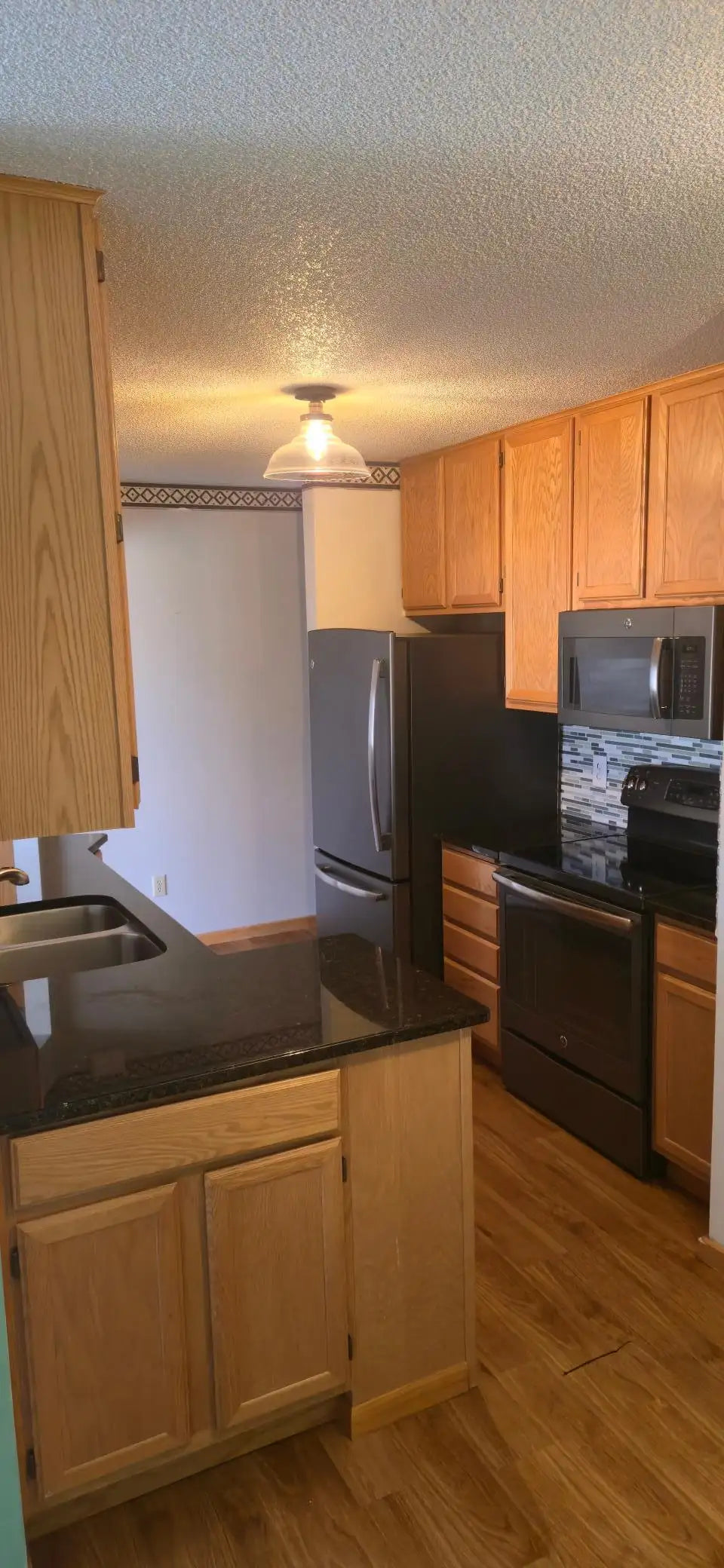 14265 Estates Avenue, Apple Valley, MN 55124