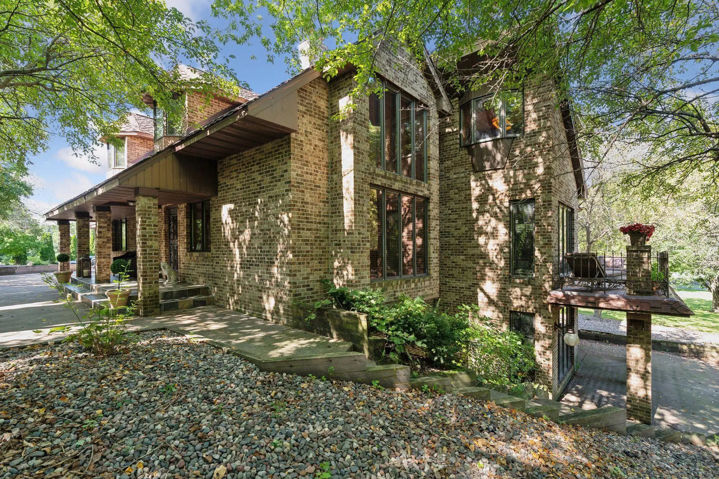 16400 County Road 81 , Maple Grove, MN 55369