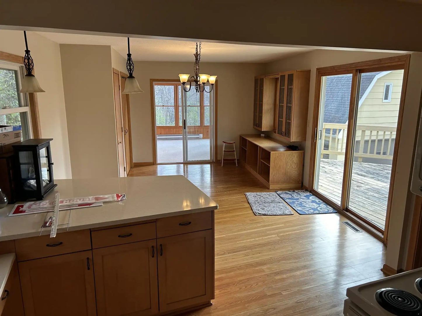 1518 Lone Oak Road, Eagan, MN 55121