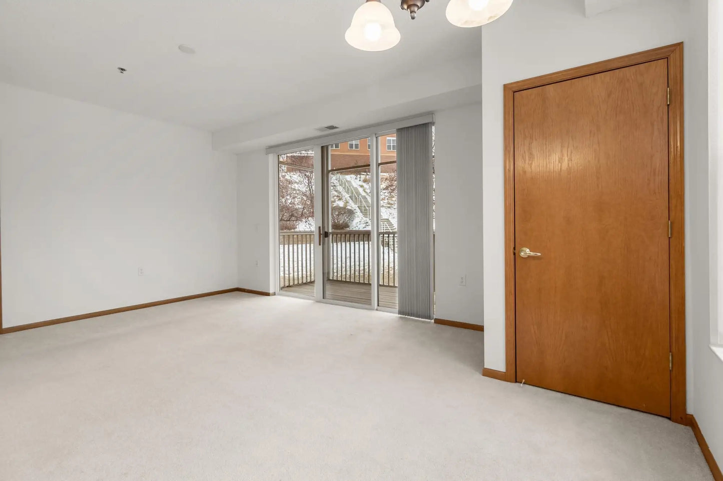 15001 Burnhaven Drive, Burnsville, MN 55306