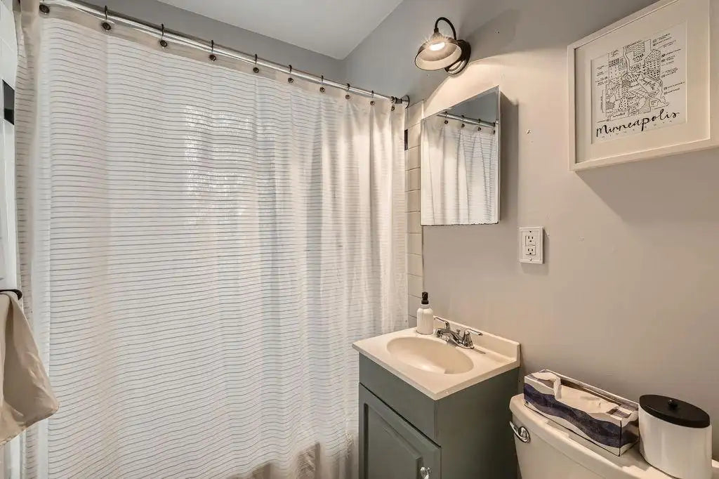 6732 Queen Avenue, Richfield, MN 55423
