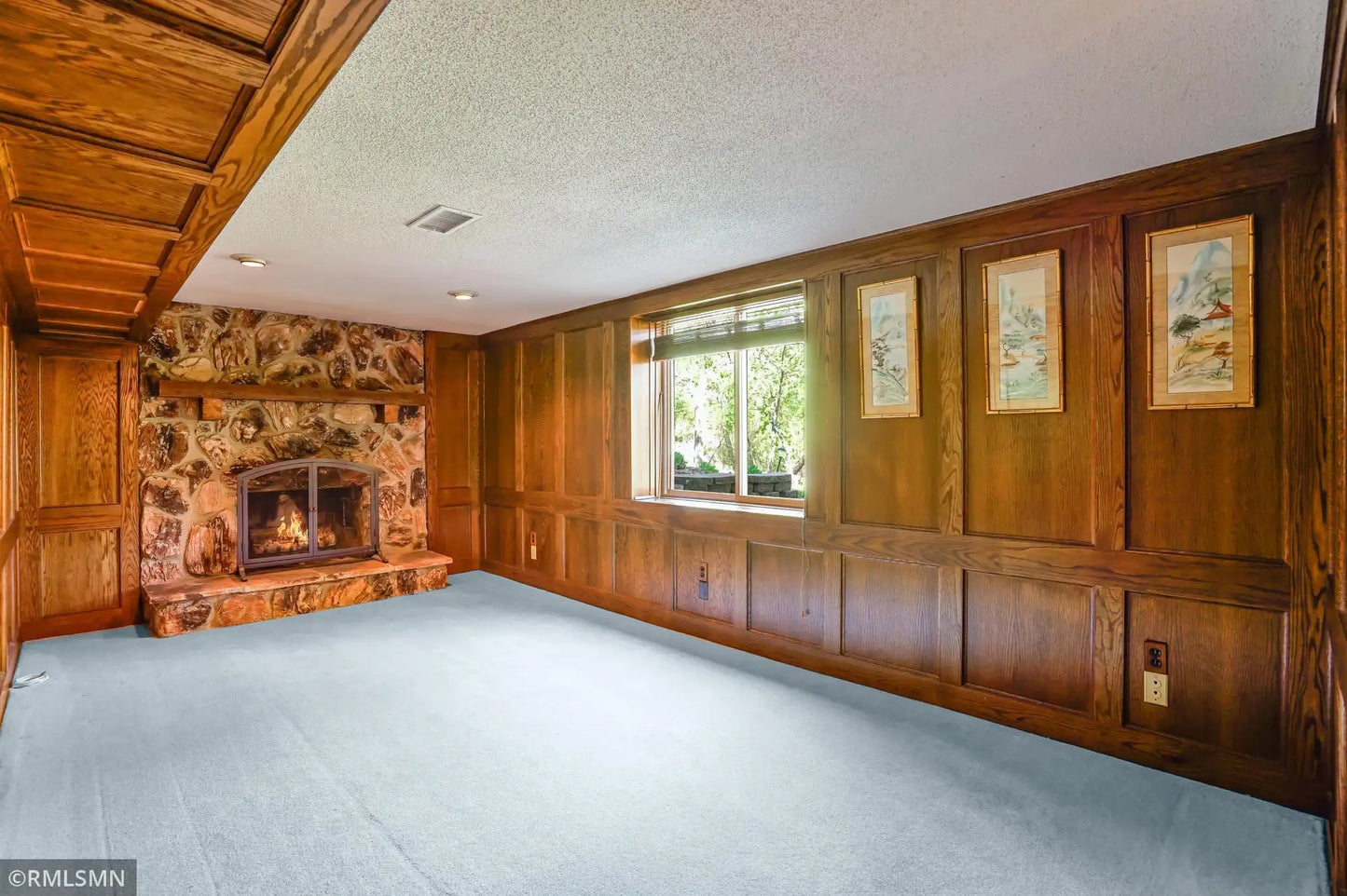 6672 Edgemont Boulevard, Brooklyn Park, MN 55428
