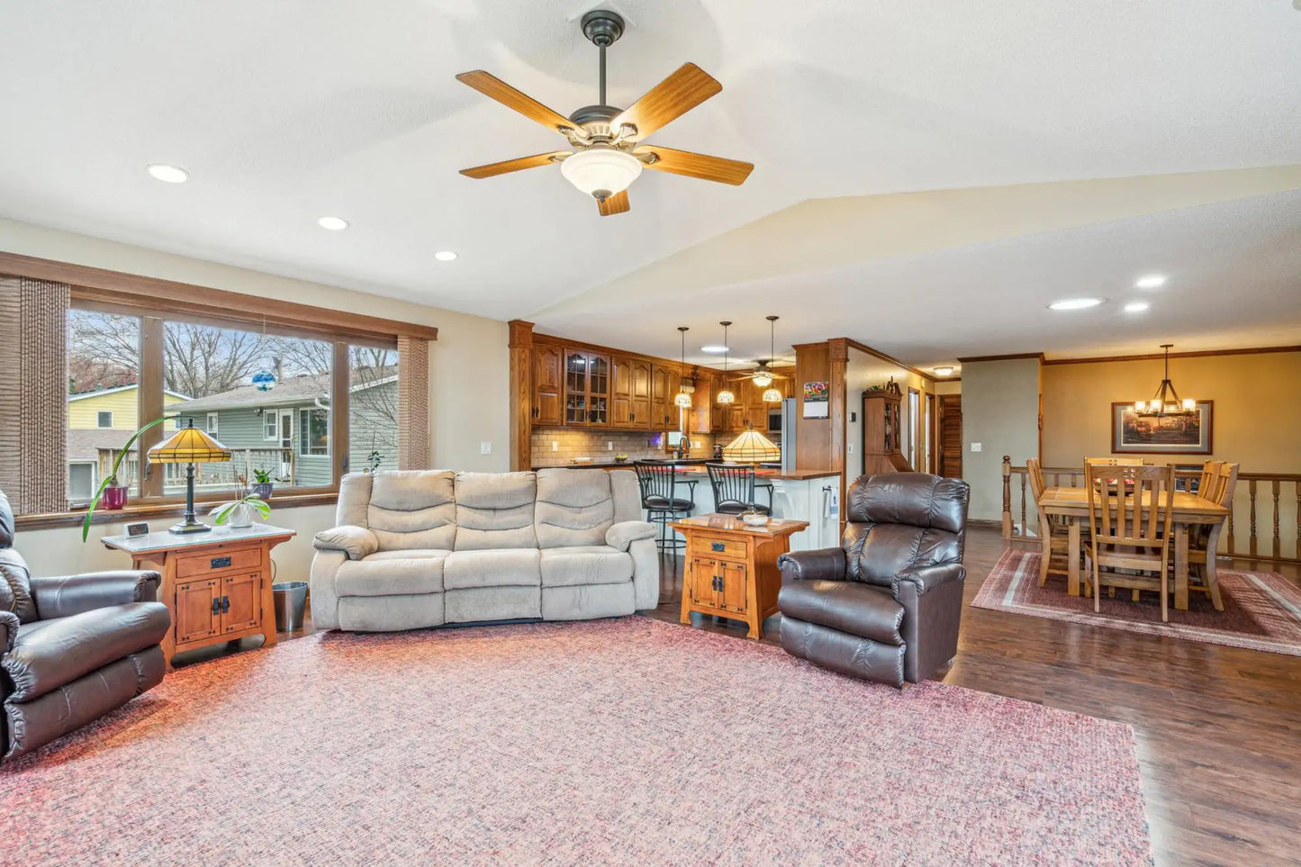 3135 Cuneen Trail, Inver Grove Heights, MN 55076