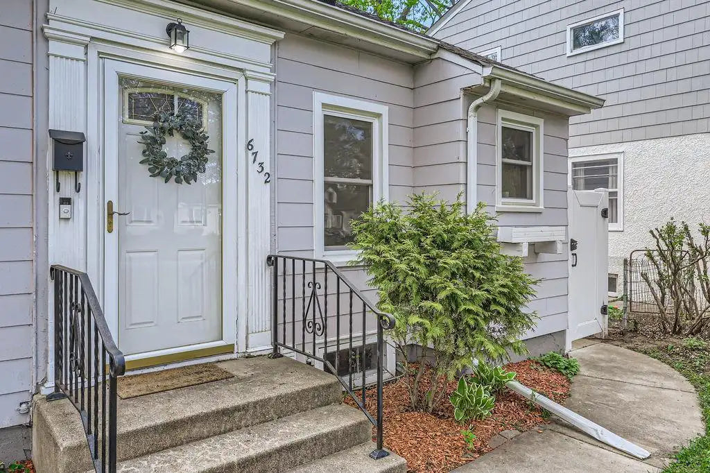 6732 Queen Avenue, Richfield, MN 55423