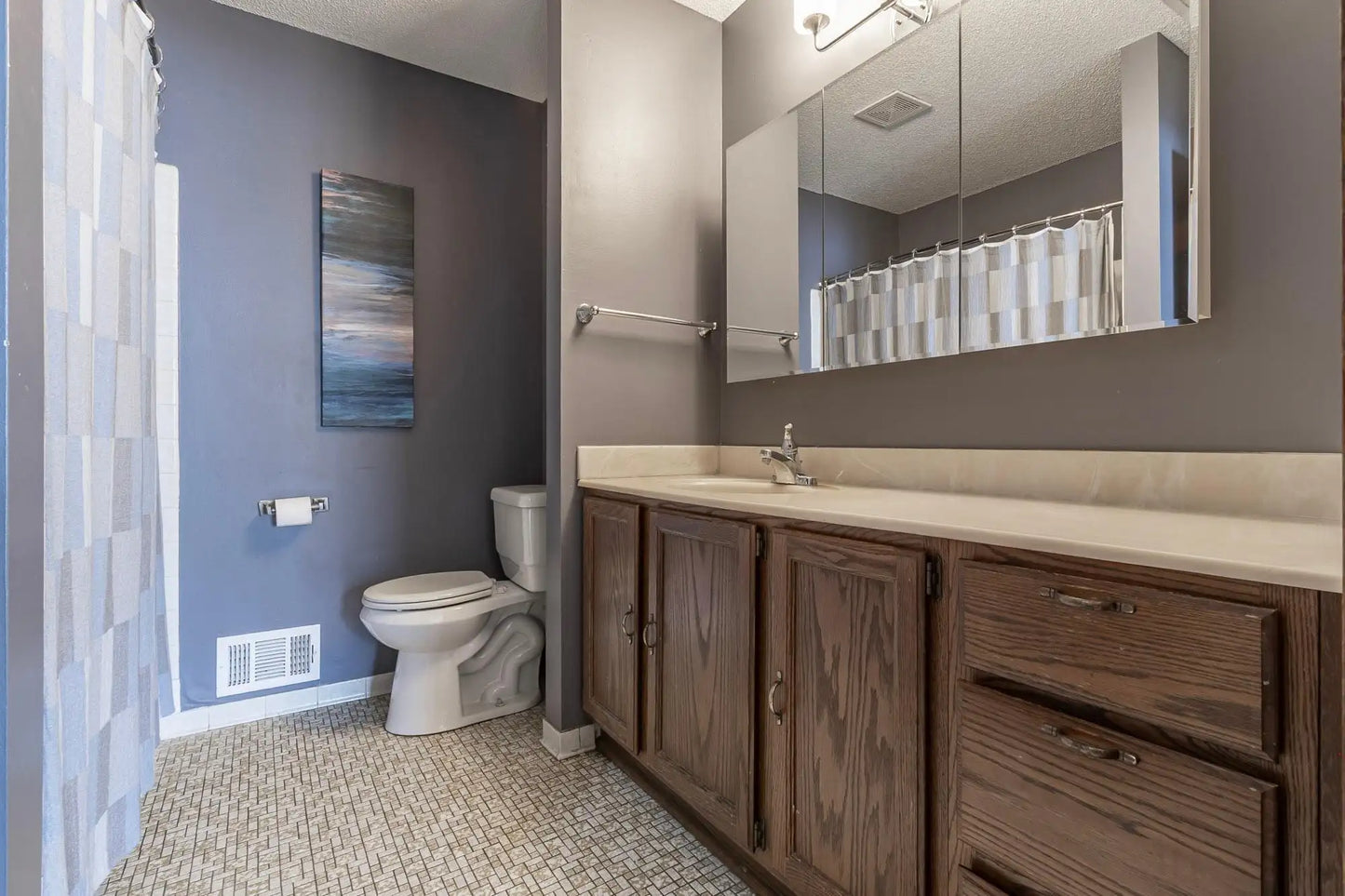 8372 Lower 138th Court, Apple Valley, MN 55124