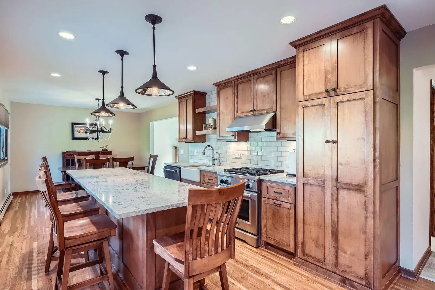 3105 Mcleod Street, Burnsville, MN 55337