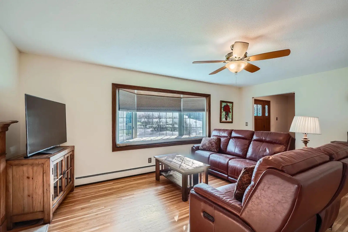 3105 Mcleod Street, Burnsville, MN 55337