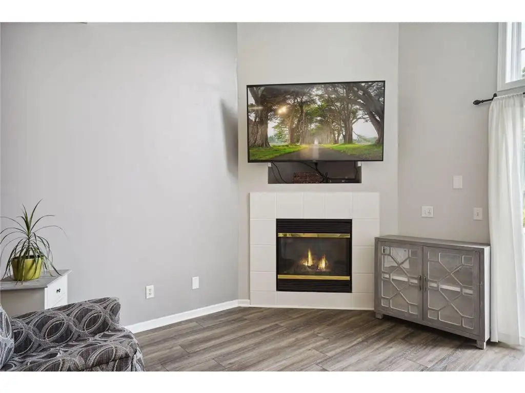 18227 Kerrville Trail, Lakeville, MN 55044