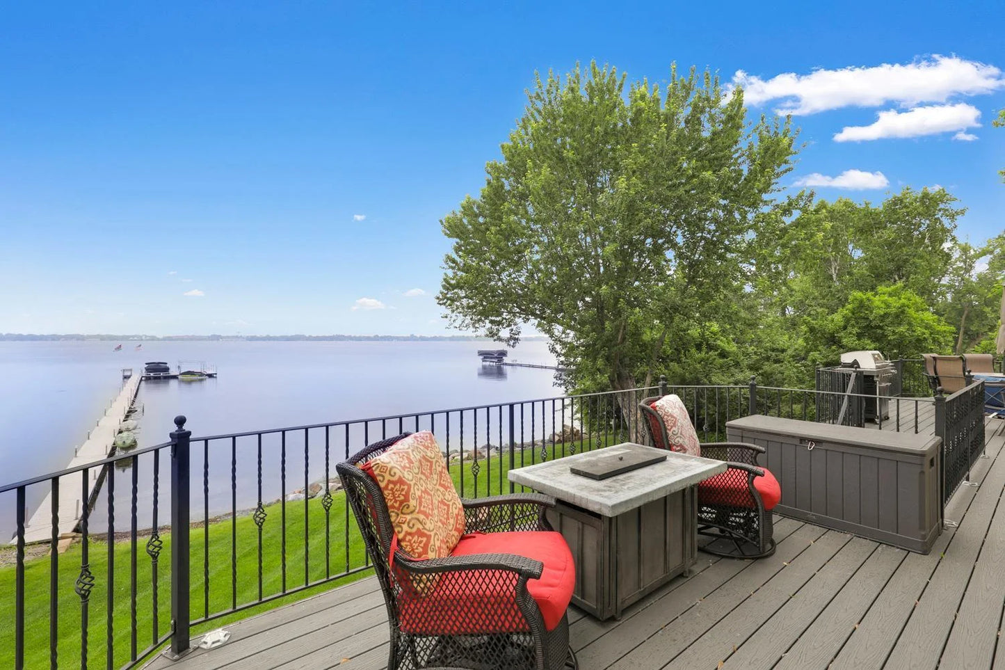22620 Hayward Avenue, Forest Lake, MN 55025