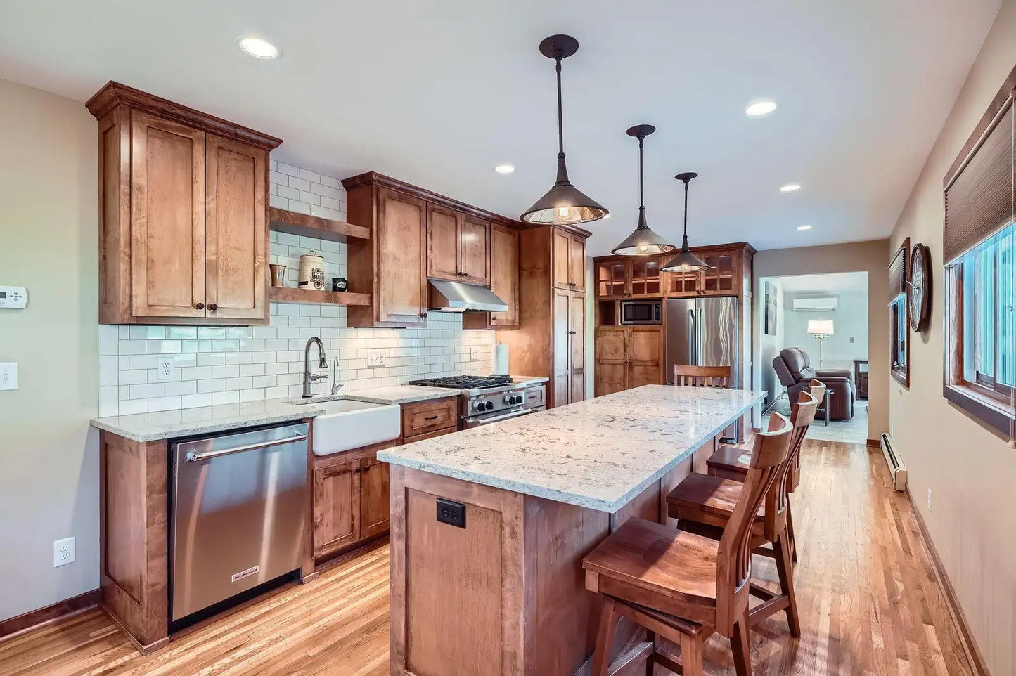 3105 Mcleod Street, Burnsville, MN 55337