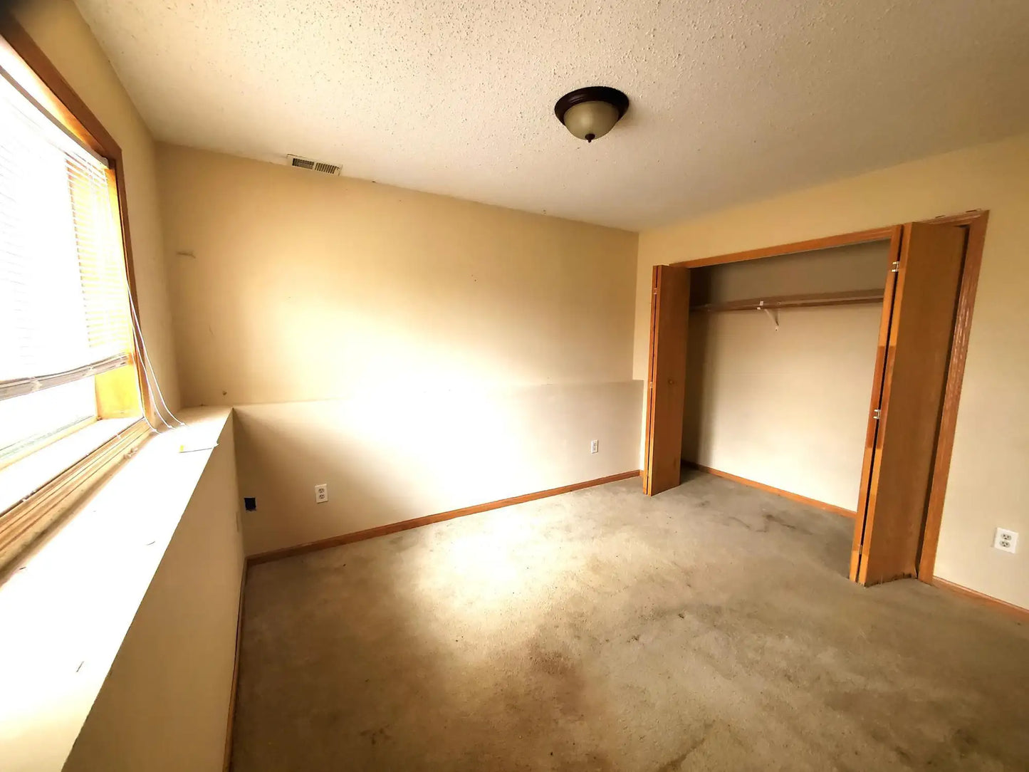 2525 Edinbrook Terrace, Brooklyn Park, MN 55443