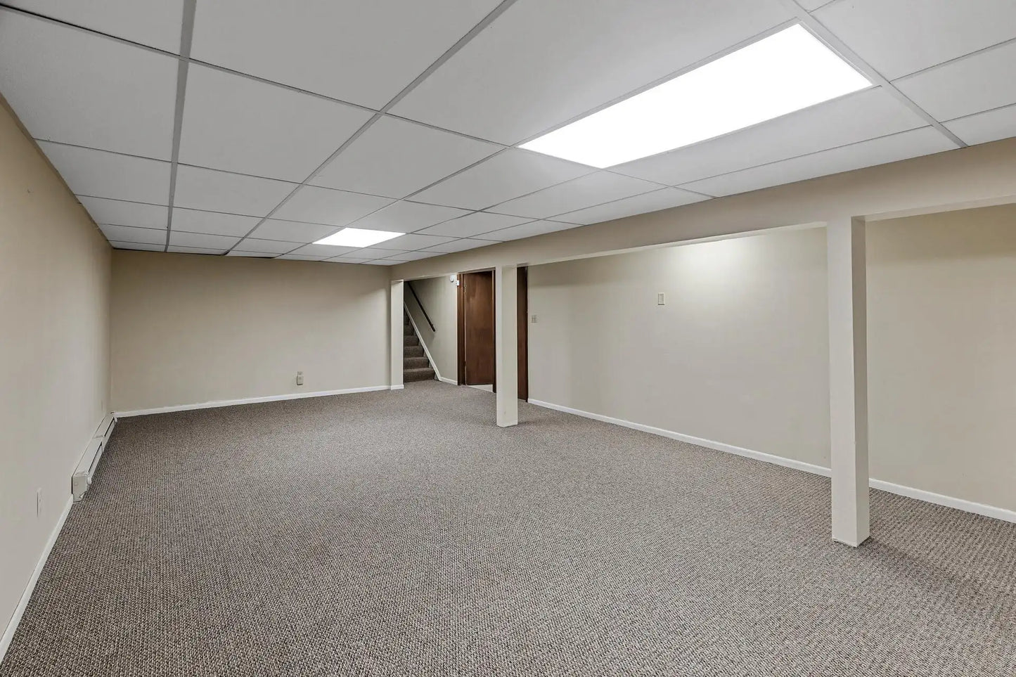 519 Edgewood Avenue, Stillwater, MN 55082
