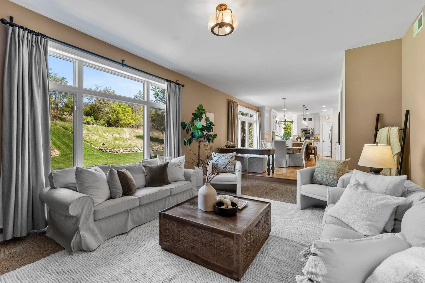 1400 Wildflower Lane, Chaska, MN 55318