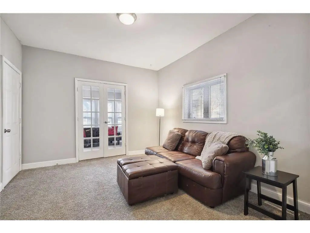 3022 Grand Avenue, Minneapolis, MN 55408
