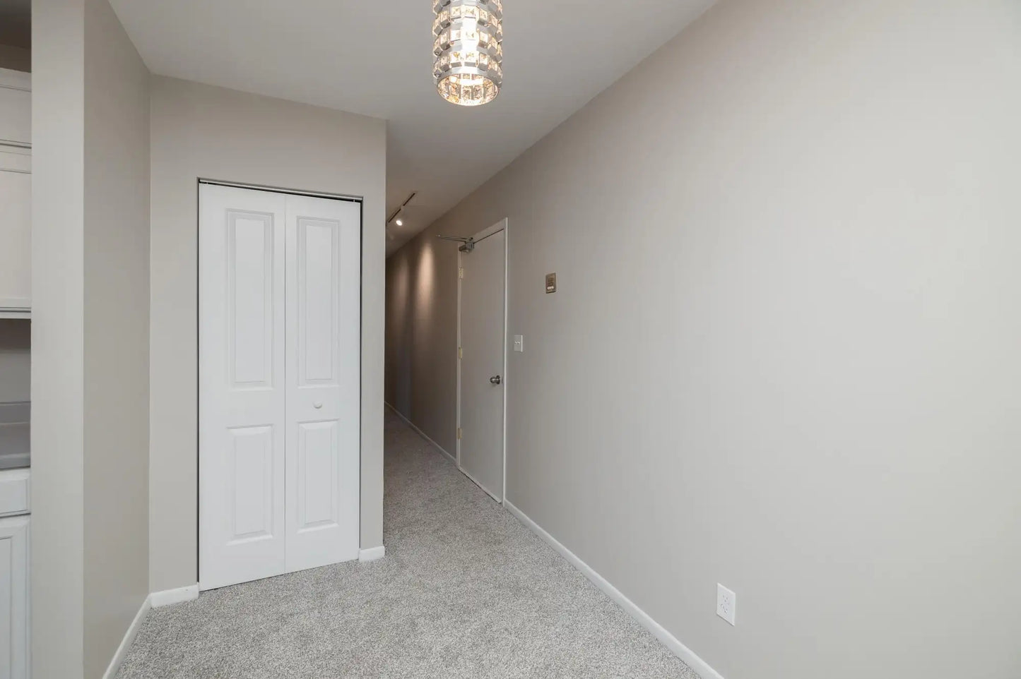 666 Ashland Avenue, Saint Paul, MN 55104