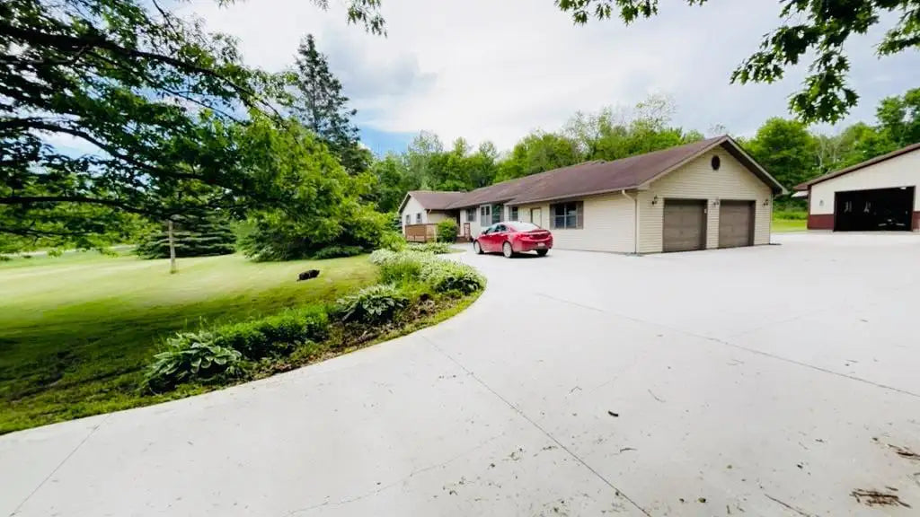 10225 State Highway 27 , South Harbor Twp, MN 56359