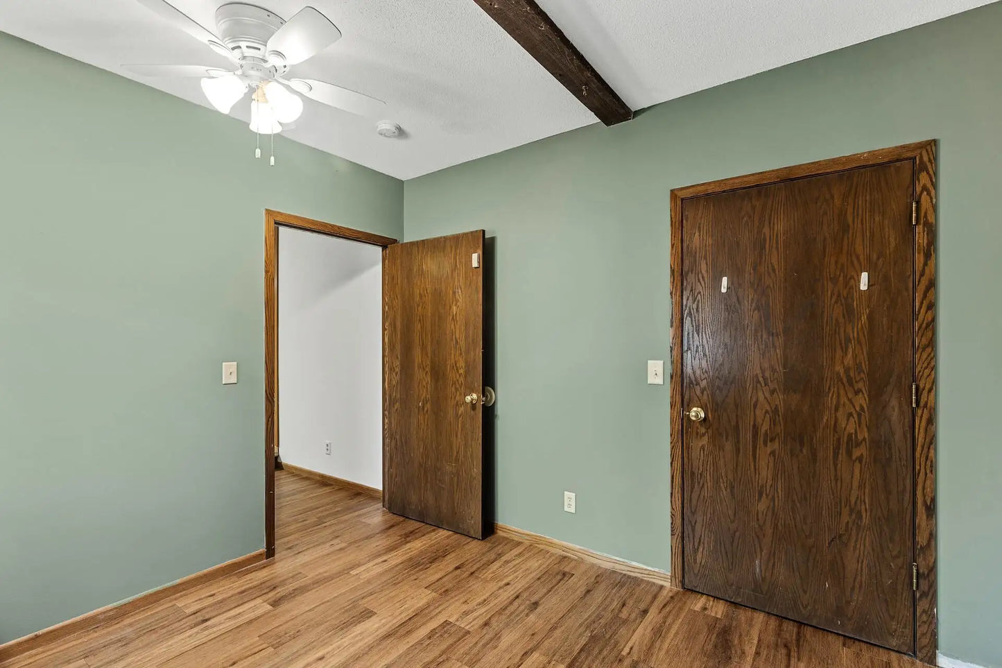 519 Edgewood Avenue, Stillwater, MN 55082