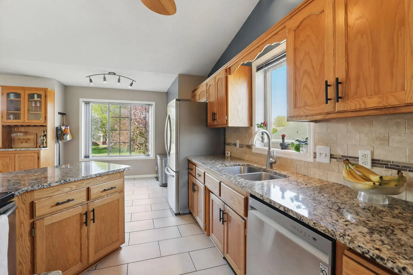 6609 91st Trail, Brooklyn Park, MN 55445
