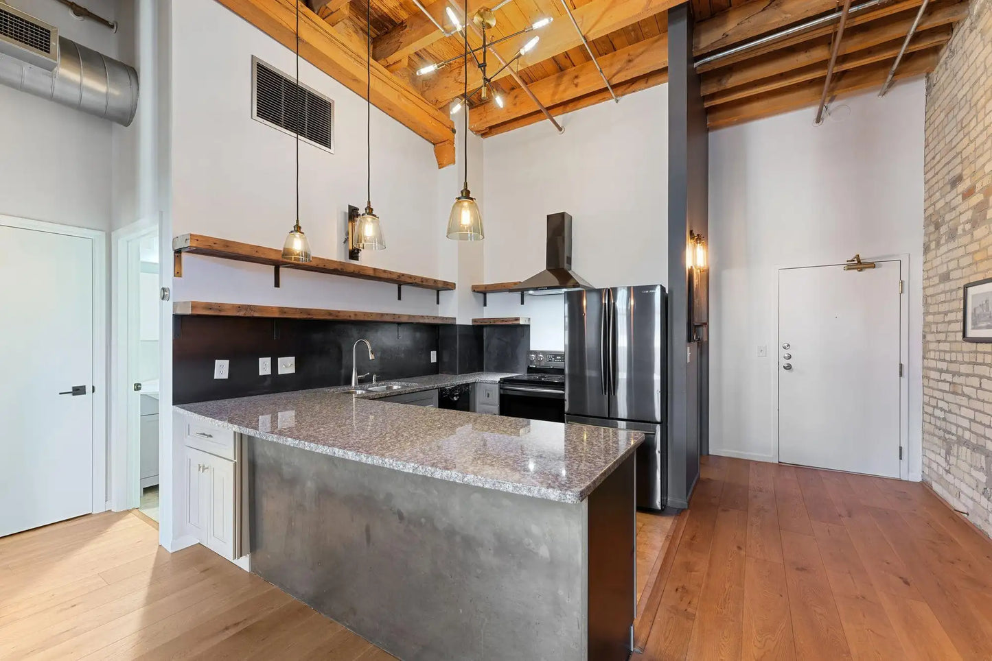 400 1st Street, Minneapolis, MN 55401