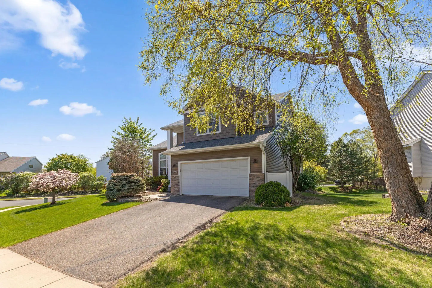 7000 Greenbriar Curve, Shakopee, MN 55379