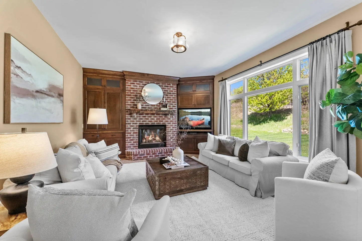 1400 Wildflower Lane, Chaska, MN 55318