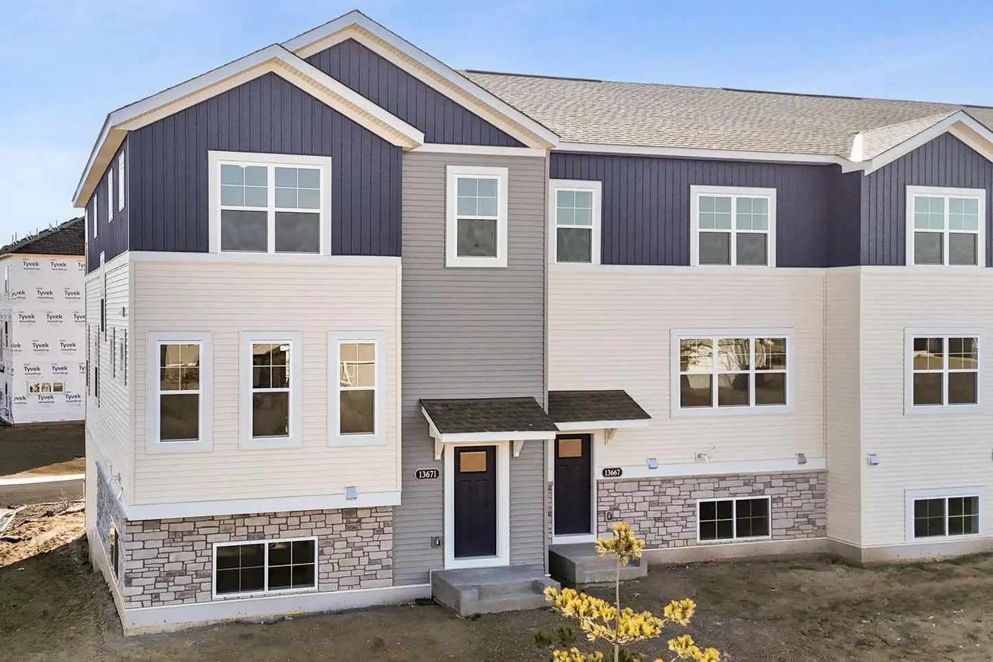 13671 Pine Drive, Rogers, MN 55374