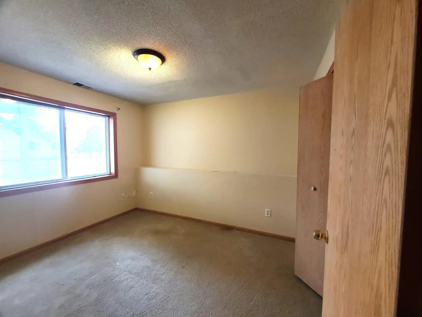 2525 Edinbrook Terrace, Brooklyn Park, MN 55443