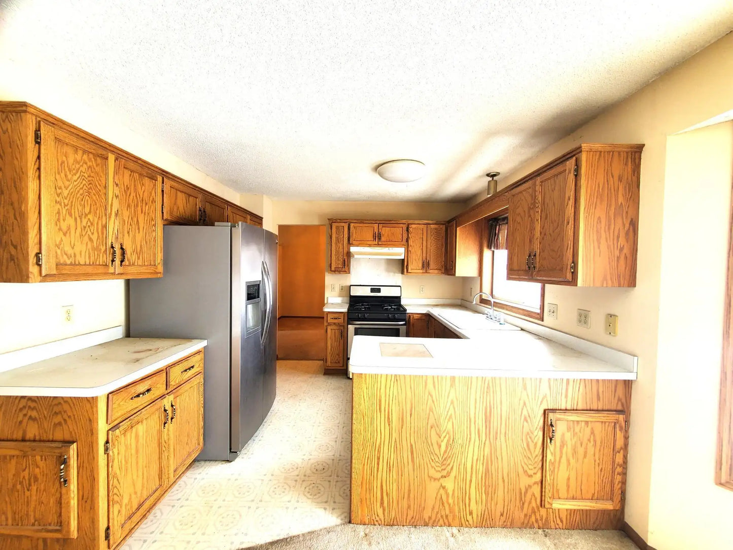 2525 Edinbrook Terrace, Brooklyn Park, MN 55443