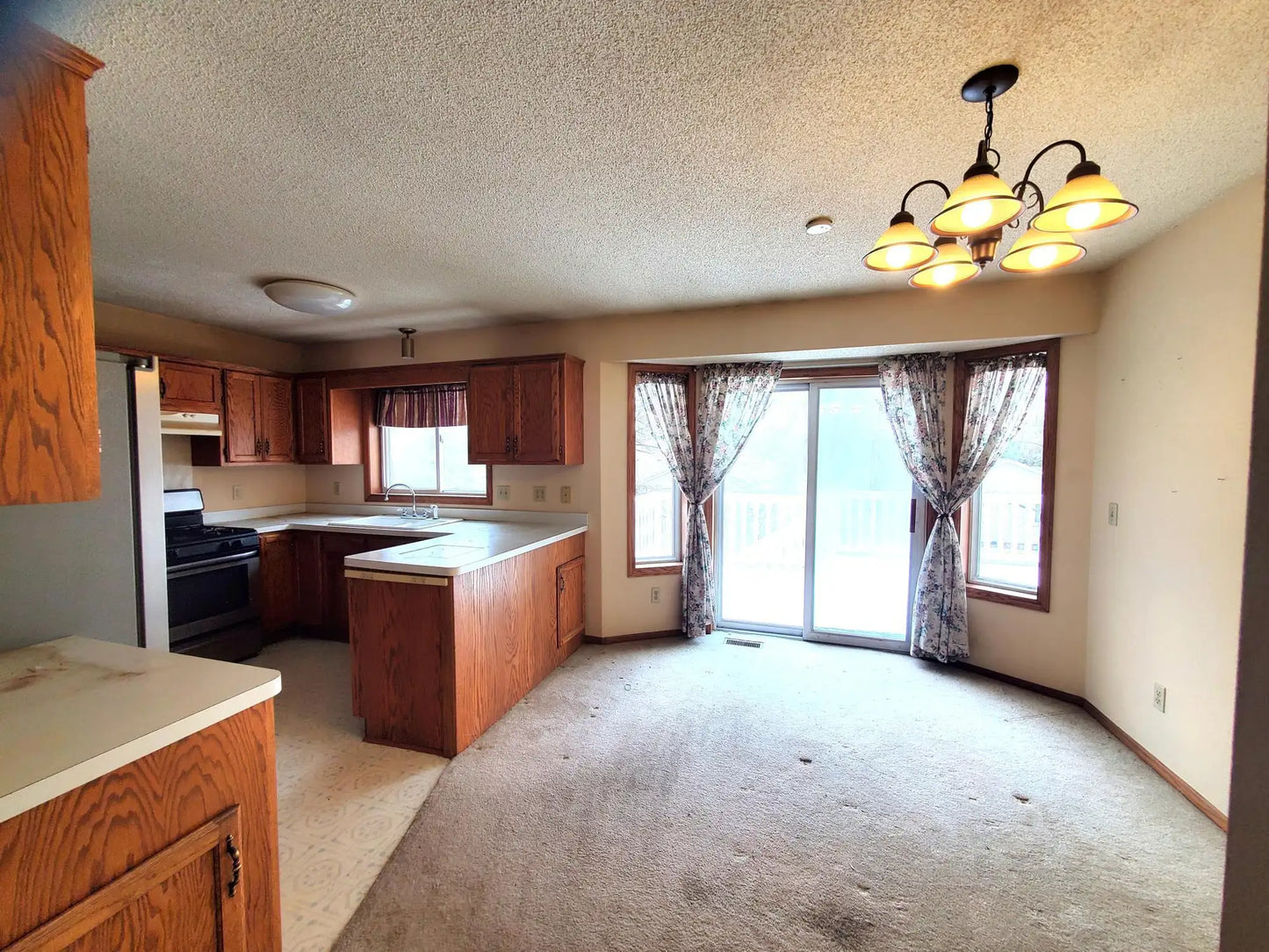 2525 Edinbrook Terrace, Brooklyn Park, MN 55443