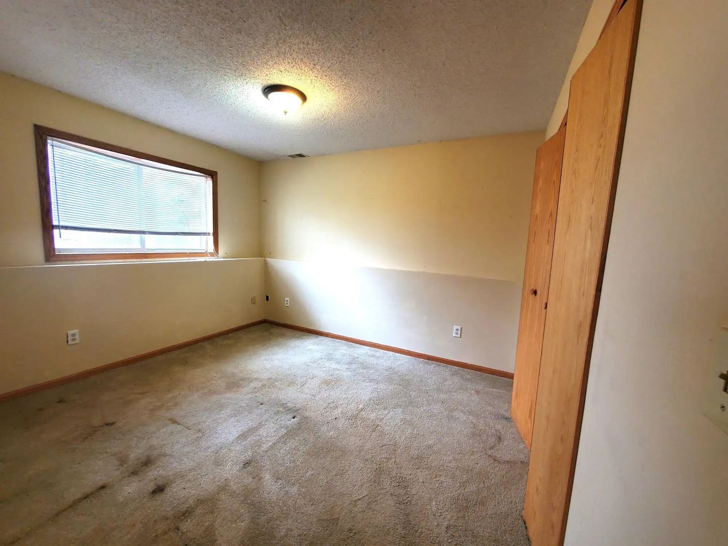 2525 Edinbrook Terrace, Brooklyn Park, MN 55443