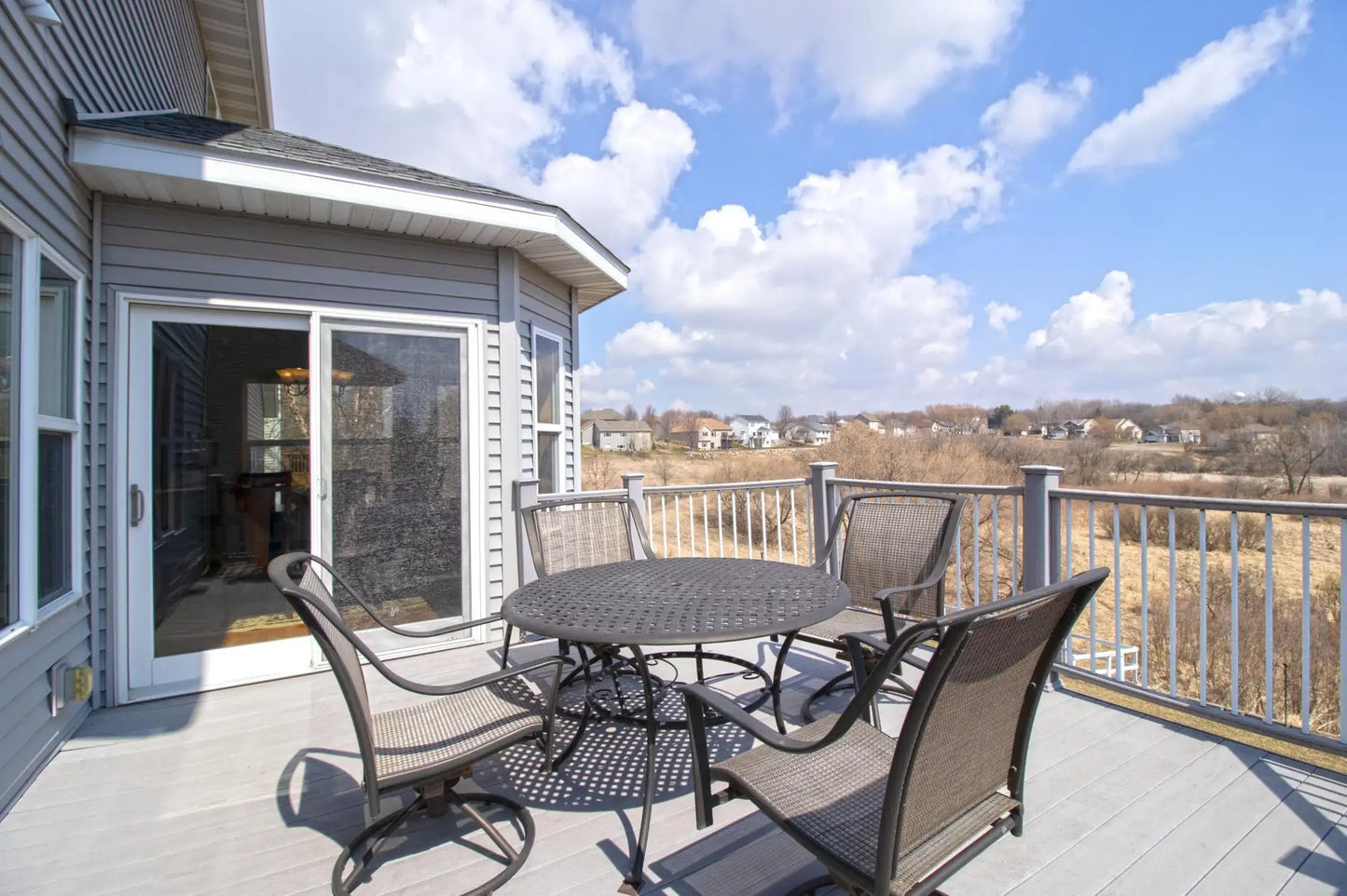 400 Bluffs Parkway, Buffalo, MN 55313