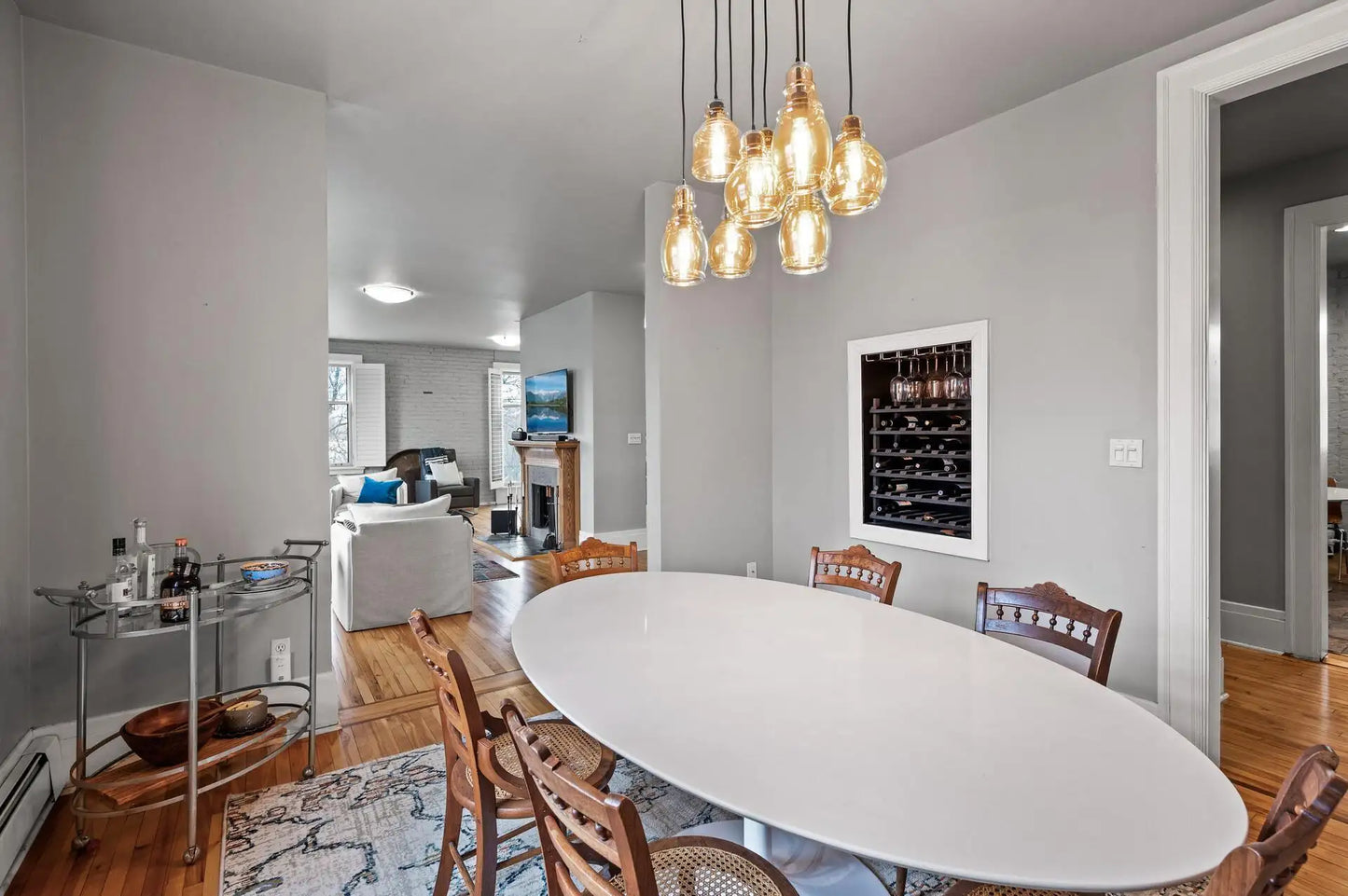 438 Portland Avenue, Saint Paul, MN 55102