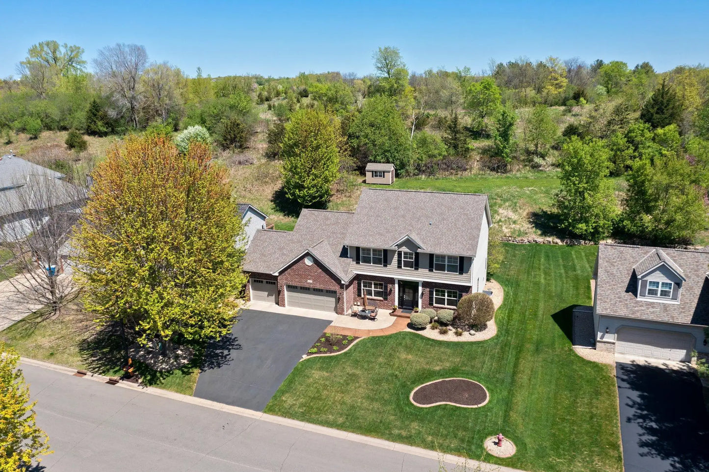 1400 Wildflower Lane, Chaska, MN 55318
