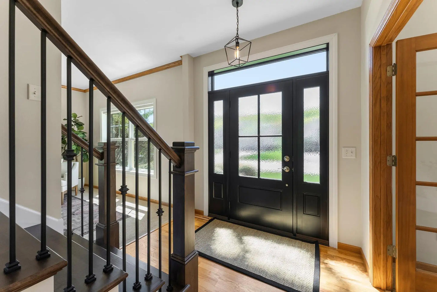 1400 Wildflower Lane, Chaska, MN 55318
