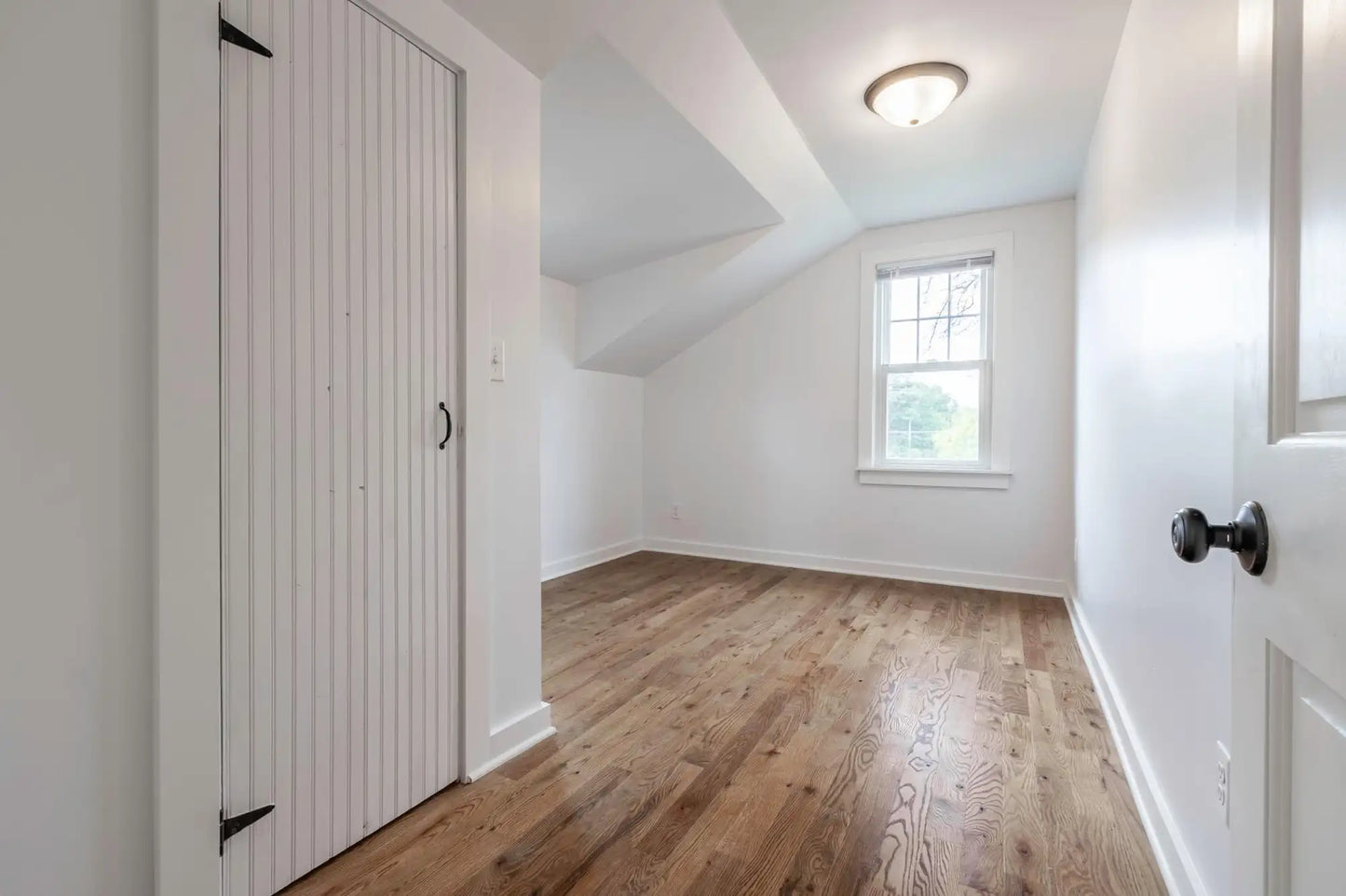 361 Morse Avenue, Excelsior, MN 55331