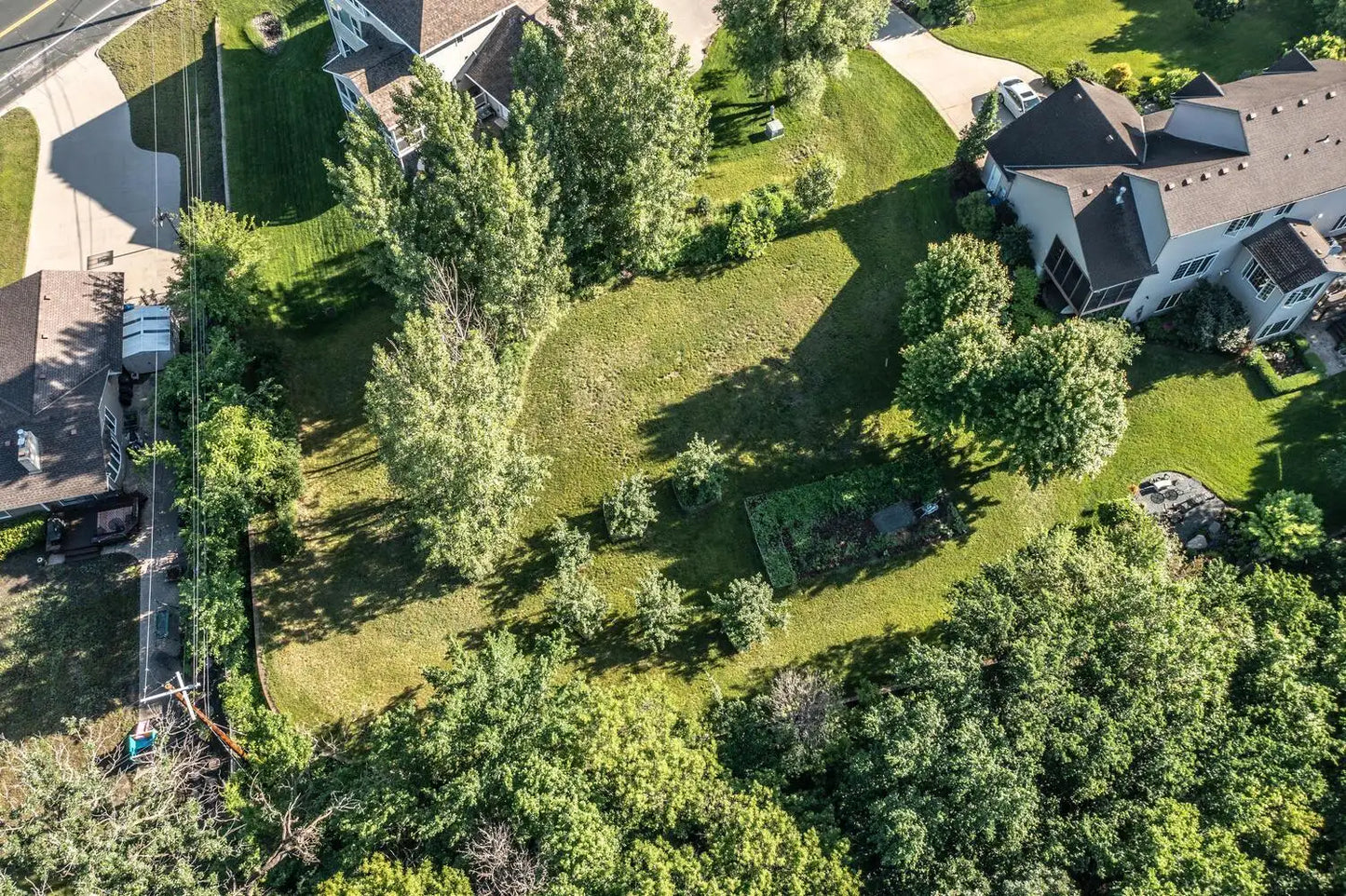 450x Overlook Drive, Bloomington, MN 55437