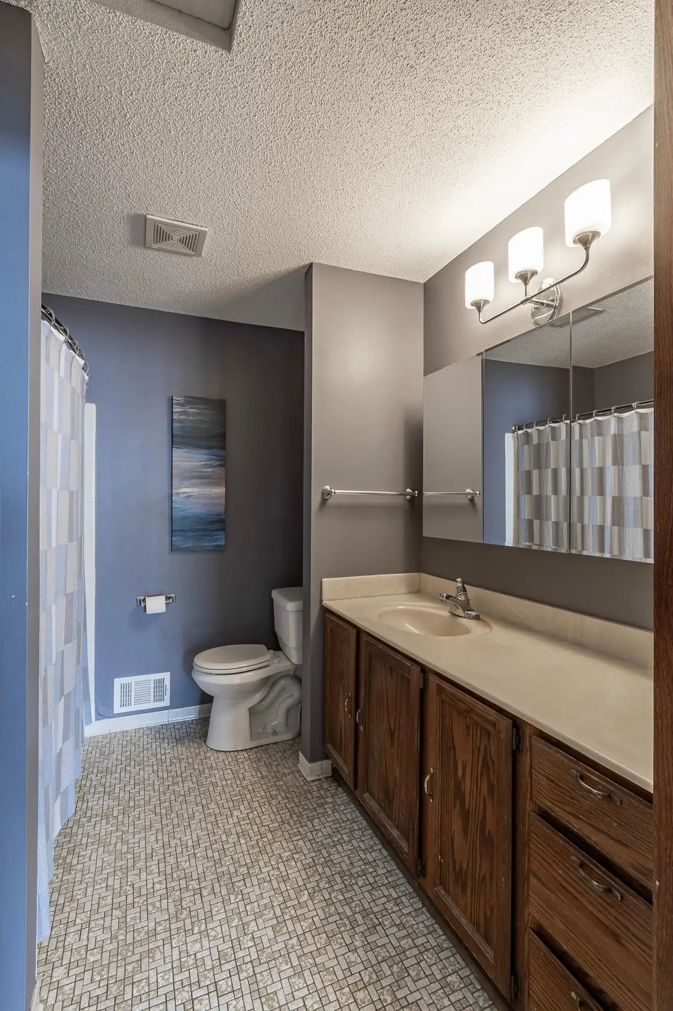 8372 Lower 138th Court, Apple Valley, MN 55124
