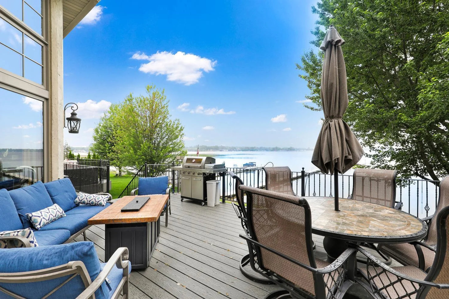 22620 Hayward Avenue, Forest Lake, MN 55025
