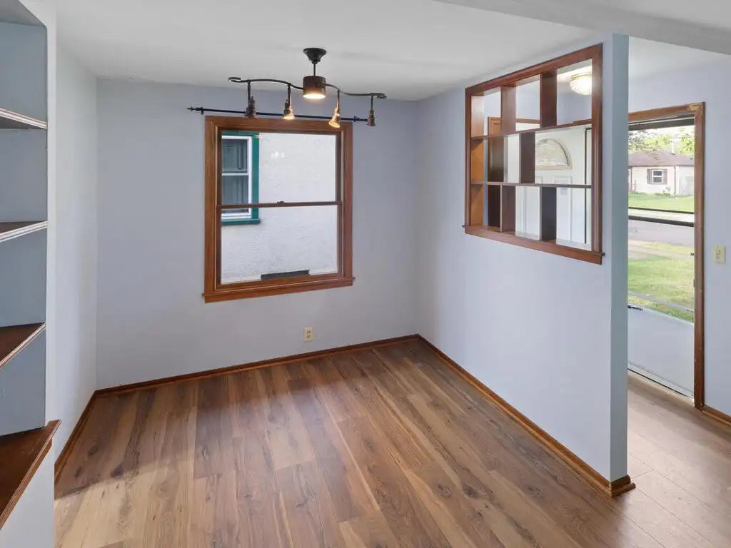 5232 Vincent Avenue, Minneapolis, MN 55430
