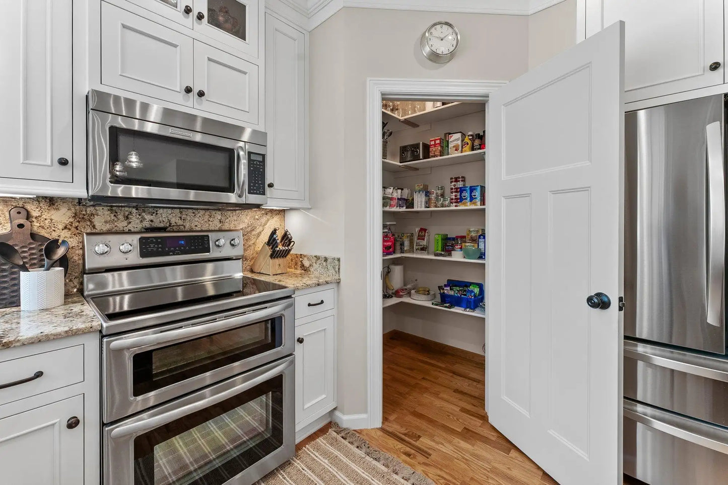 1400 Wildflower Lane, Chaska, MN 55318