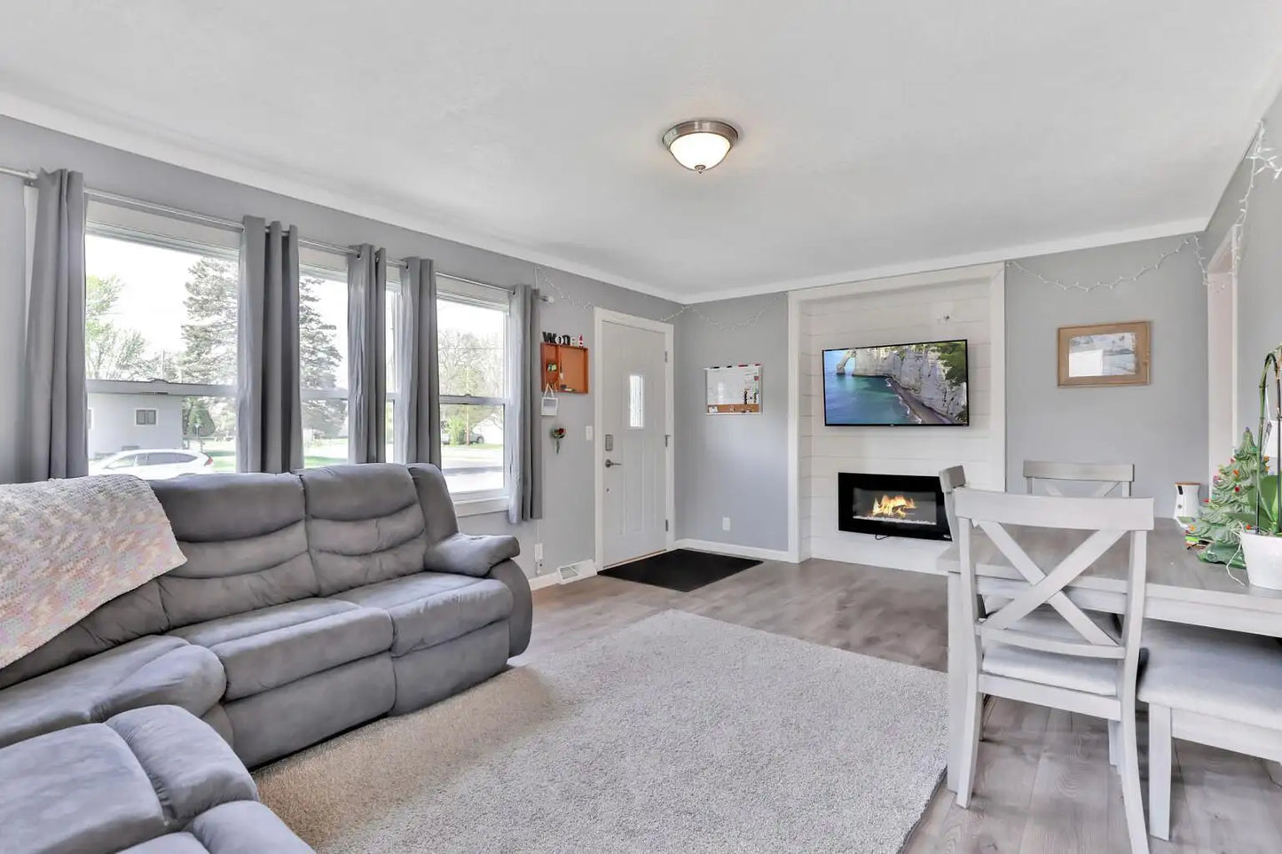 414 5th Avenue, Cambridge, MN 55008