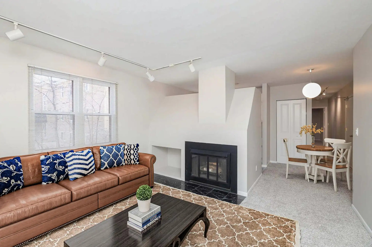 666 Ashland Avenue, Saint Paul, MN 55104