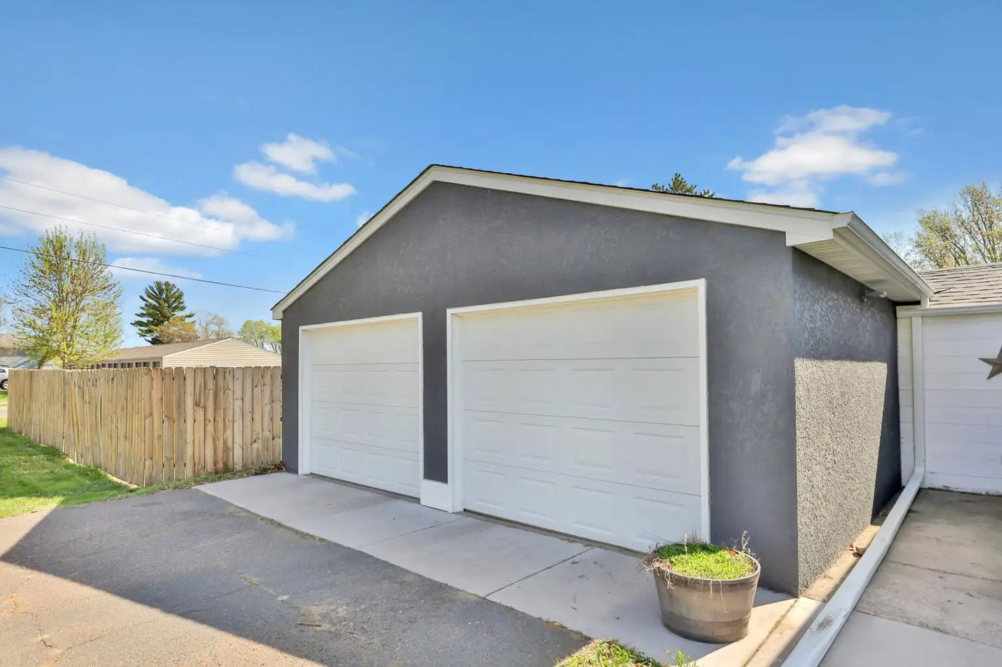 414 5th Avenue, Cambridge, MN 55008