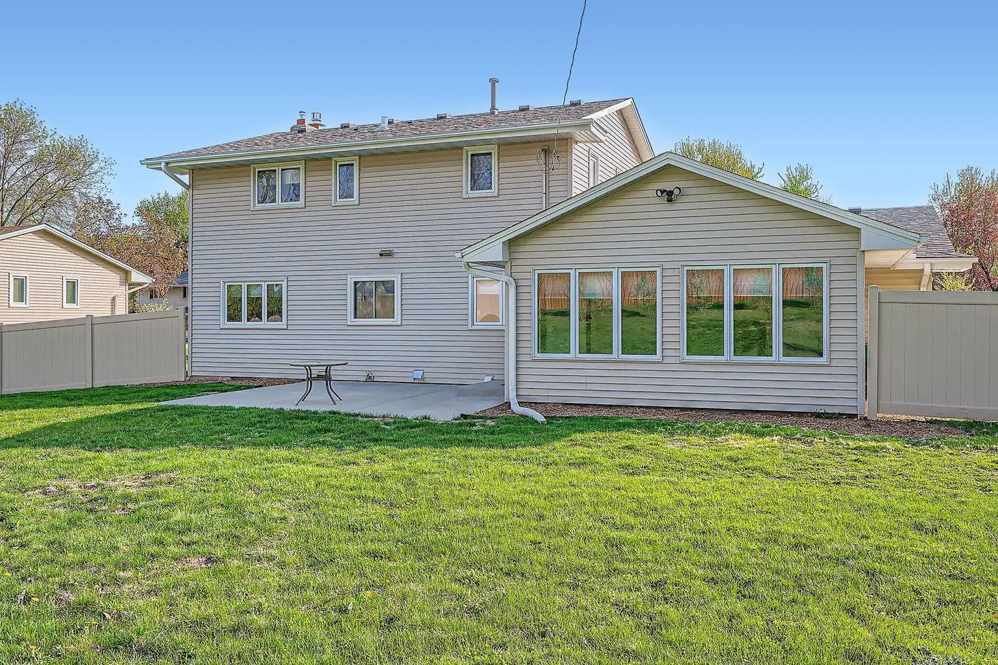 3105 Mcleod Street, Burnsville, MN 55337