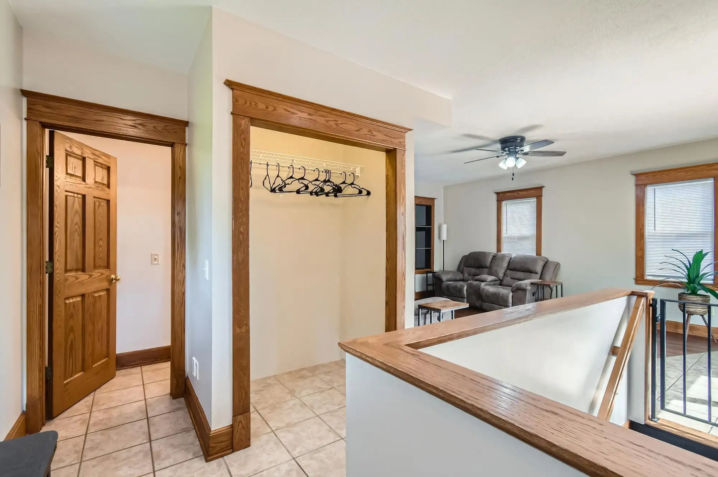 401 Highway 7 , Excelsior, MN 55331