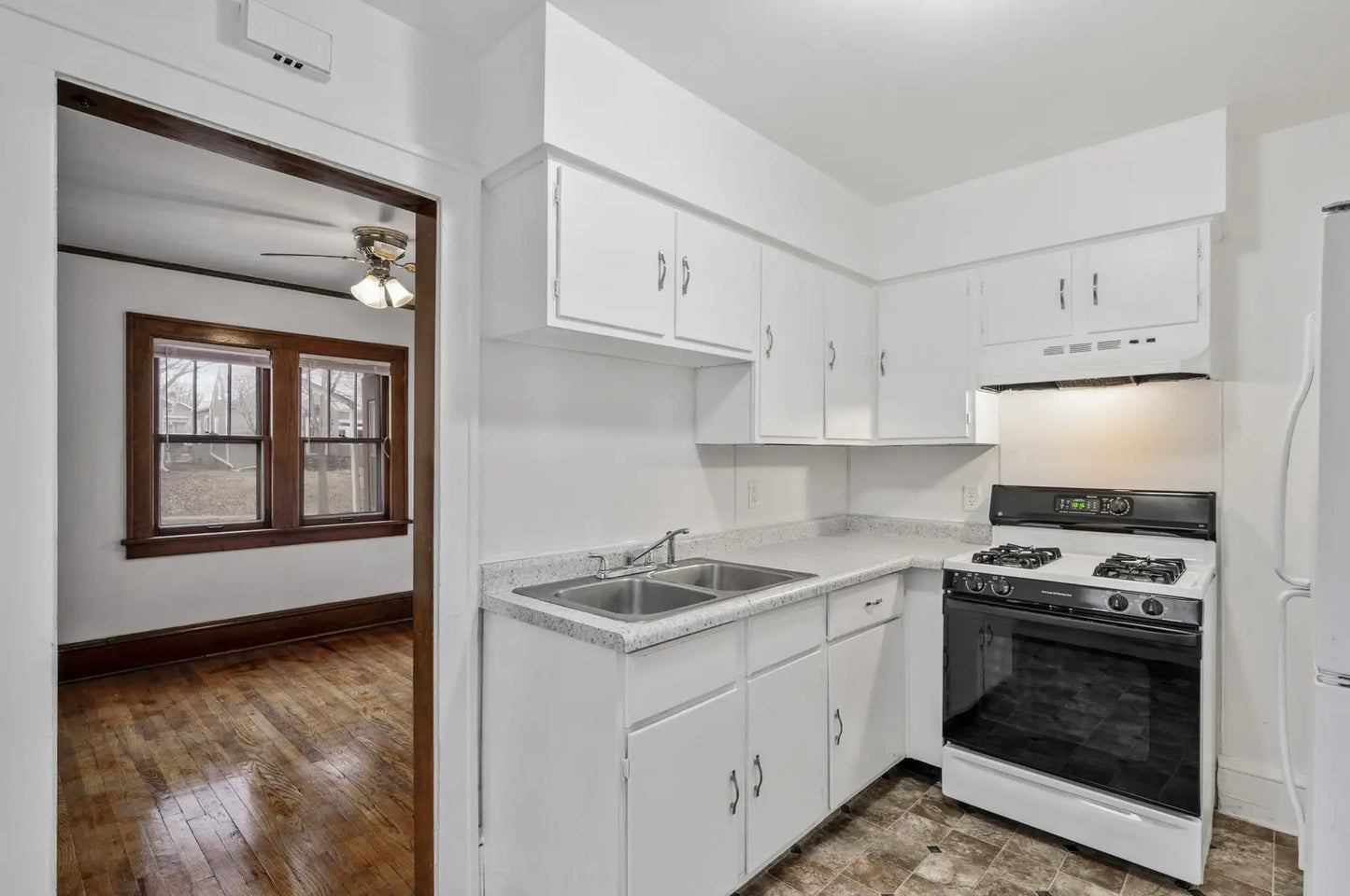 3431 Irving Avenue, Minneapolis, MN 55412