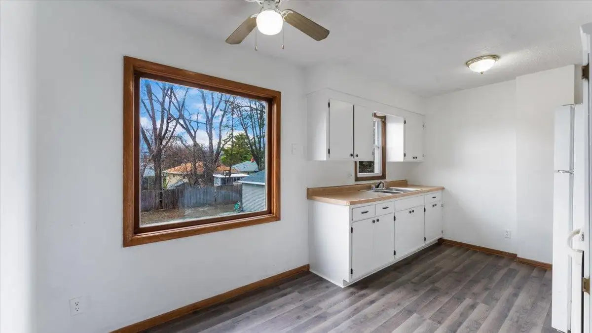 1525 Clarence Street, Saint Paul, MN 55106