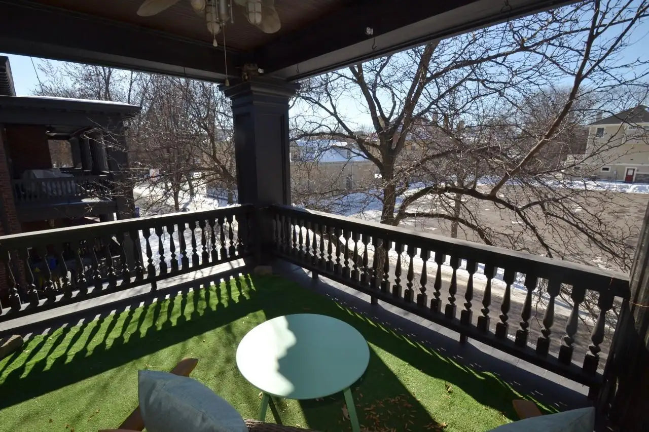 28 Saint Albans Street, Saint Paul, MN 55104